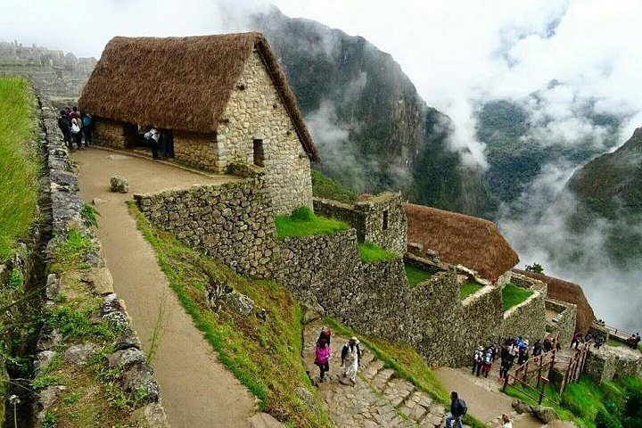 Short Inca Trail To Machu Picchu 2 Days and 1 Night - photo